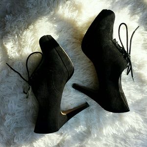 {Adrienne Vittadini} Black Suede Ankle Lace Bootie